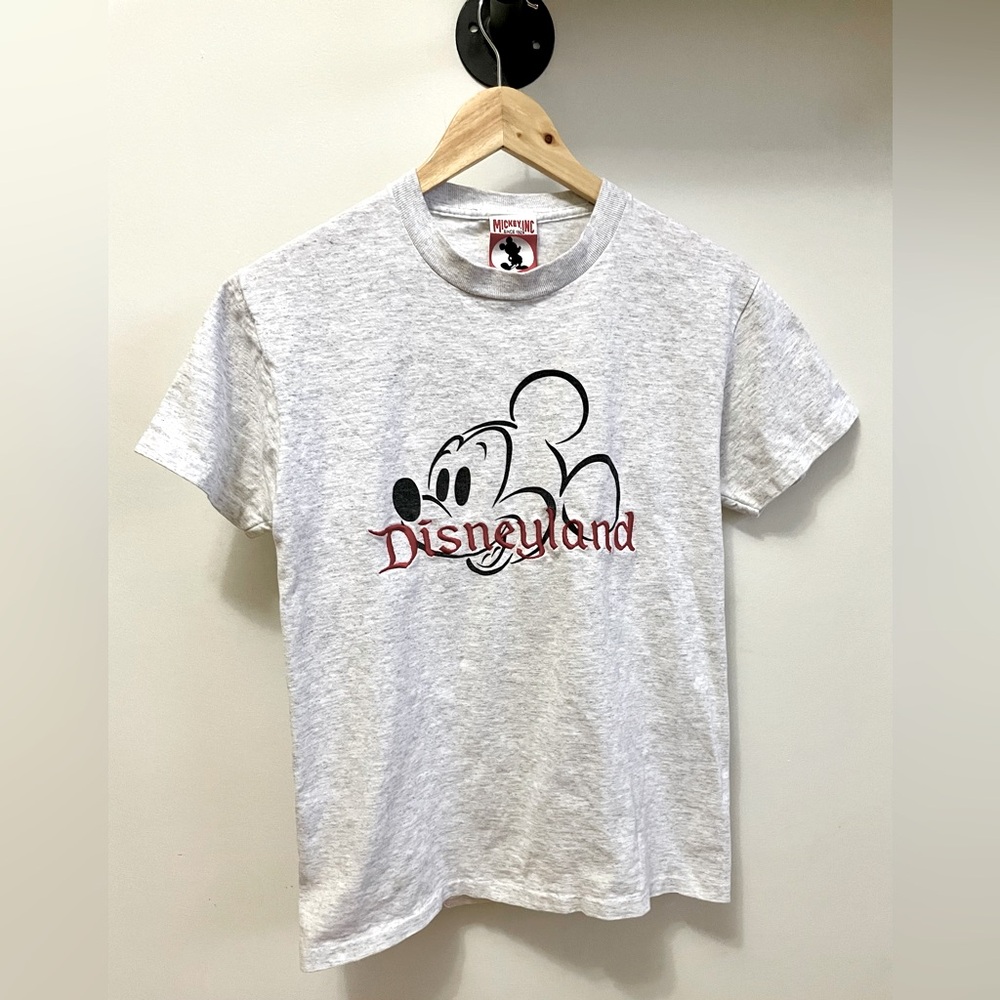 Vintage 90s Disney Parks Disneyland Resort Mickey Mouse Embroidered Tshirt Small